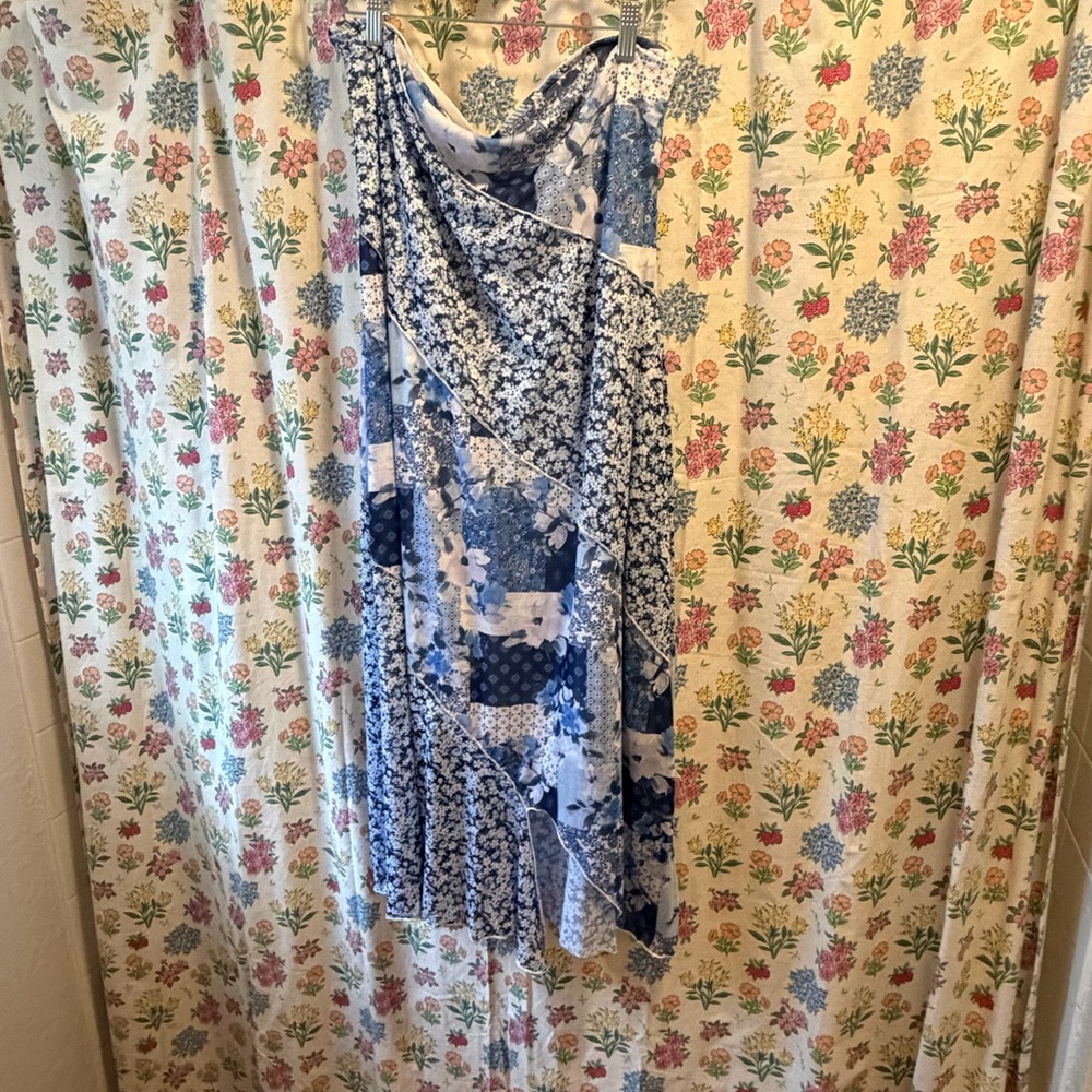 ARULA Blue and White Patchwork Floral Maxi Dress